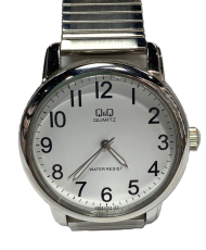 Montre Q&Q quartz acier